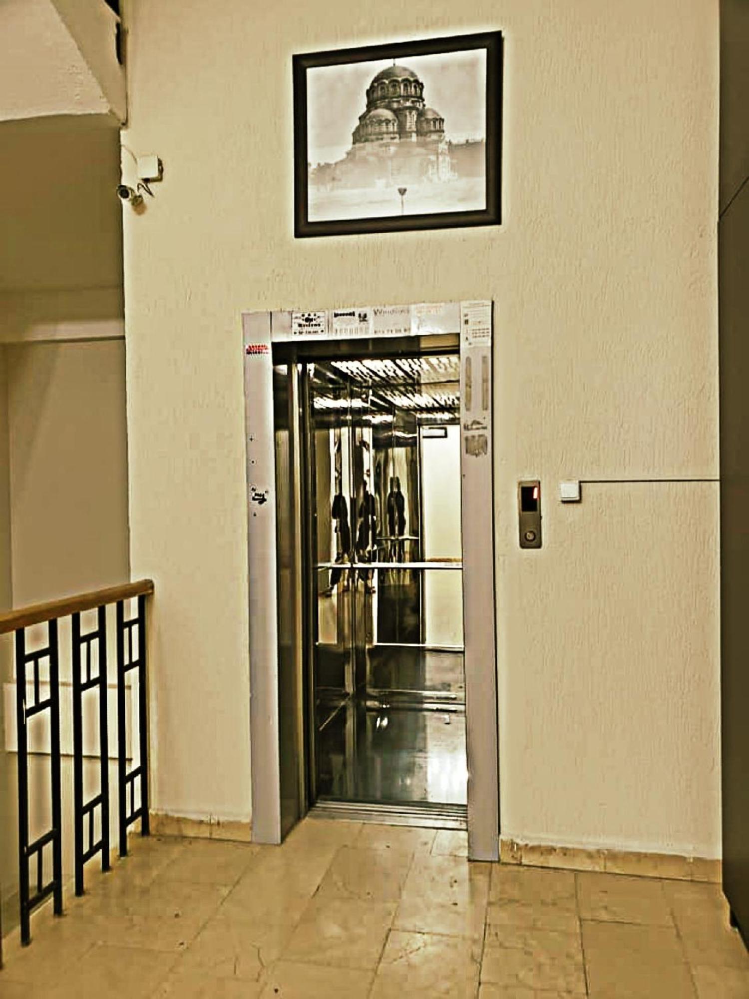 Cozy Apartment In The City Center Mtatsminda Tbilissi Extérieur photo