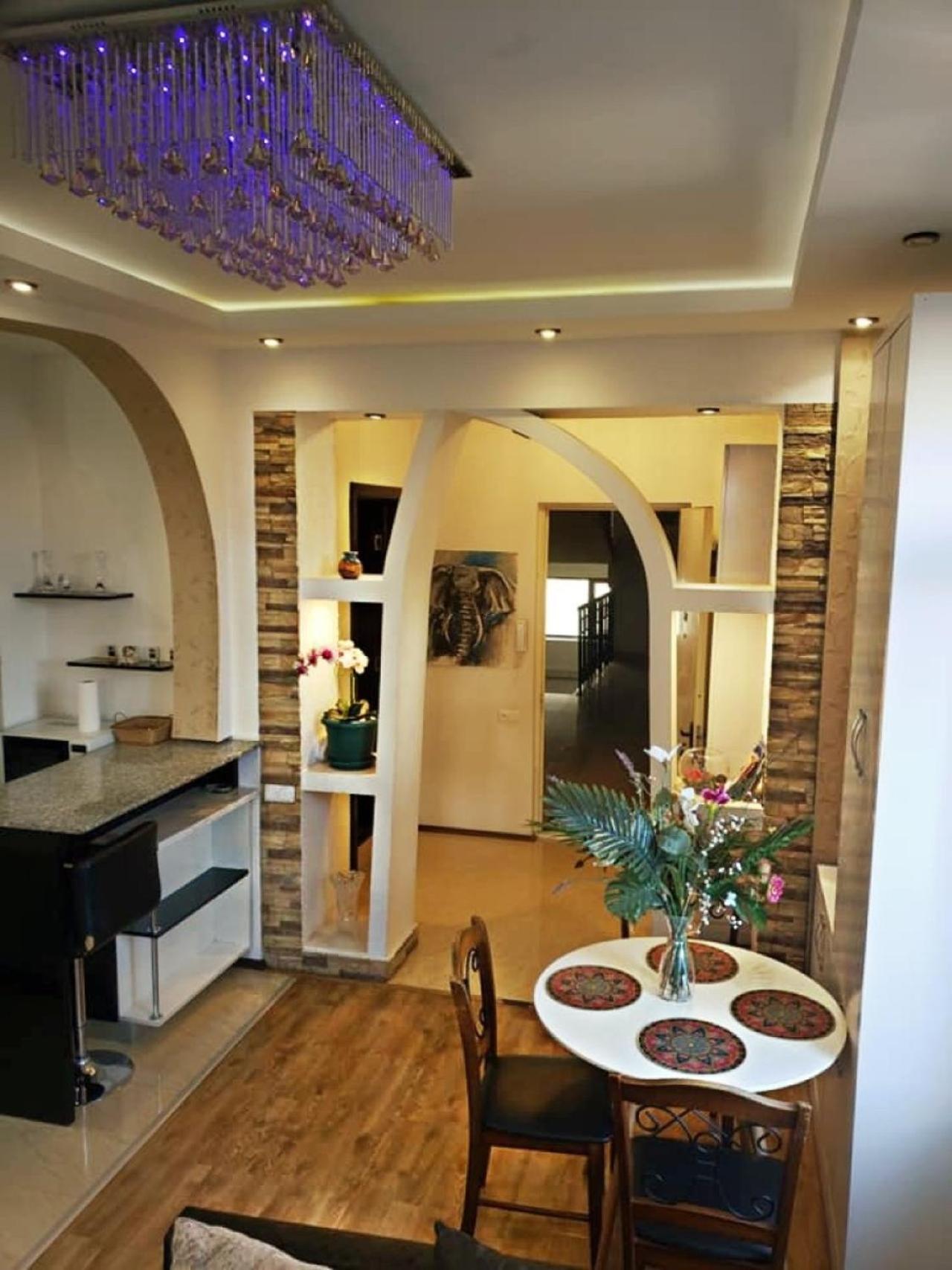 Cozy Apartment In The City Center Mtatsminda Tbilissi Extérieur photo